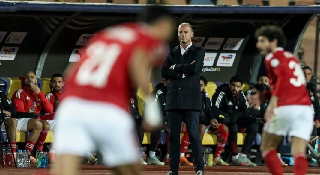 ياسين منصور يجتمع مع المحامي الدنماركي