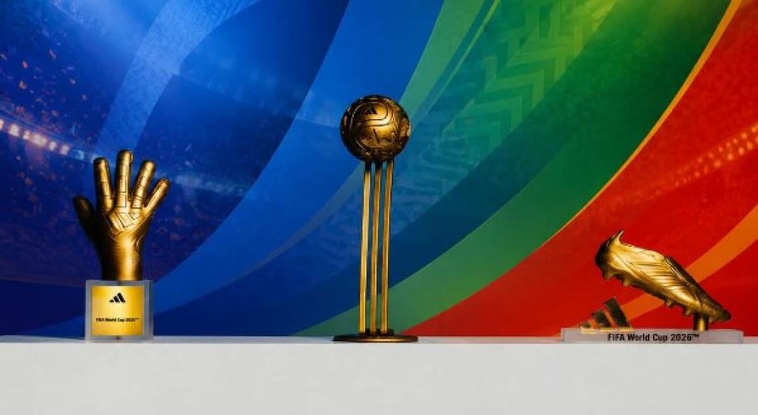 "فيفا" يكشف عن التصاميم الجديدة للجوائز الفردية