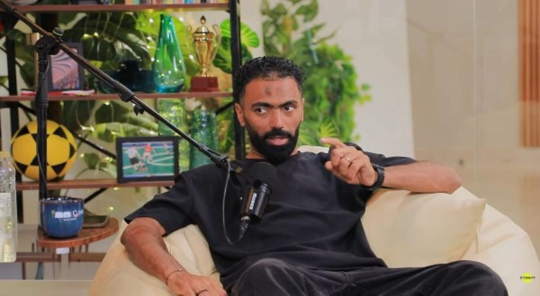 متمسك بالأهلي ولمّيت حاجتي لانتهاء عقدي