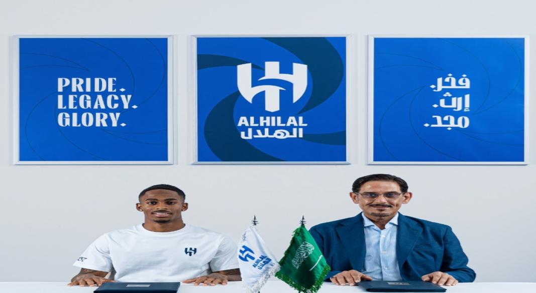 سمارفيل ينضم لنادي الهلال السعودي